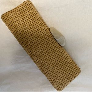 Beachy sunglasses case